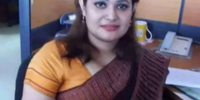 Indian females looking HERE U GET BOLD HOT LOVING INDIAN FEMALES AGE GROUP OF 22 TO