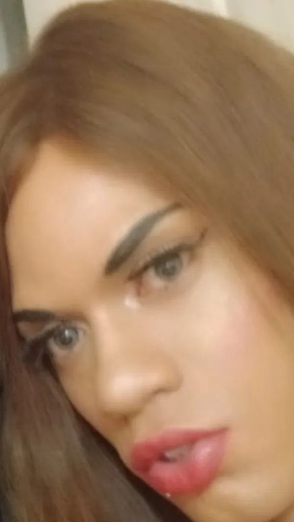 Yenifer Avatar Bg