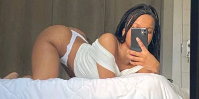 Educada e bem comportada a dona do fruto proibido bem disciplinada e pronta a vós disciplinar