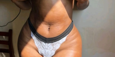 Luna Angolana Com Origem E Técnicas Sul Africanas. Disponível Para Levar-te A Uma Aventura Sexual.