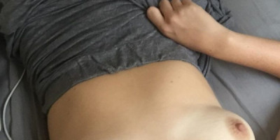 Vem fazer amor comigo estou pronta pra te deixar satisfeito na cama