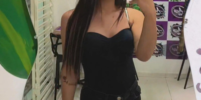 Jennifer posadas cuento con local y también salidss