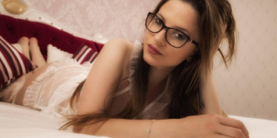 KARINA 23 TRAUMHAFTE NEUE SEXGÖTTIN HIMMLISCHES NATURVERGNÜGEN- auch Haus und Hotelbesuche in W
