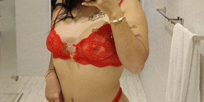 Nueva hermosa latina con muchos deseo deuna full penetración sacar tu leche será mi obsesión mi amor