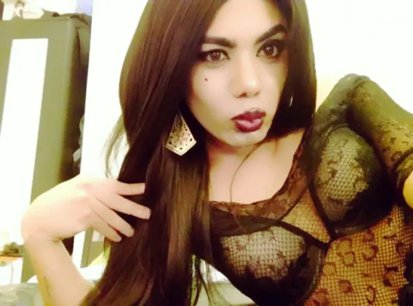 Kiaralove Avatar Bg