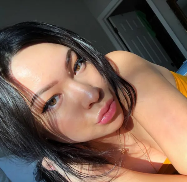 Emma94 Avatar Bg