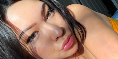 Emilia la douce coquine Jeune Latino-belge très douce et raffinée à la personnal
