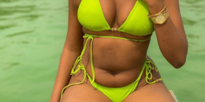 Nous avons tout deux merveilleuse créatures de reves RAFAELLA SUBLIME LESLY BLACK GROS POPOTIN FONTAINE