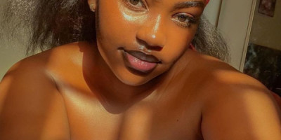 Le manque de sexe noir agressif donc n'hésitez pas