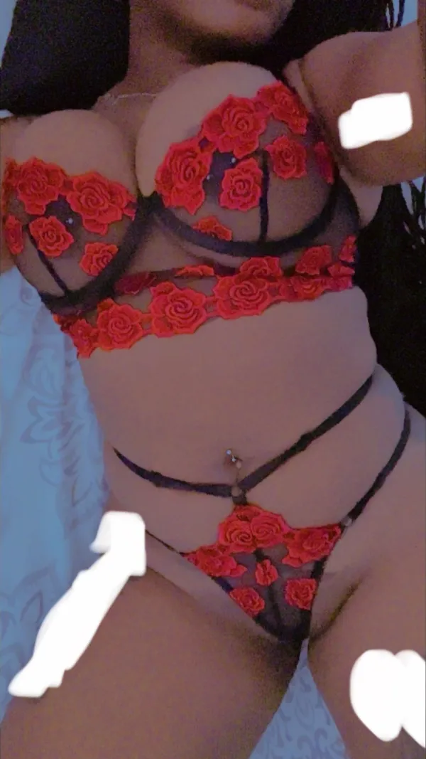 Ciara Avatar Bg