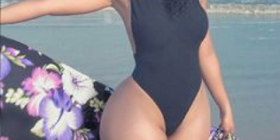 Plantureuse jeune fille pour homme mature