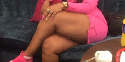 Je suis une déesse de la baise Je Dispose de belle somptueuse et sexy Escorte abidjan Tou