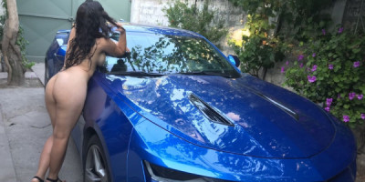 Sensual musa morenita de 23 años Isabella sensual escort te recomiendo un sexo Sutil que te t