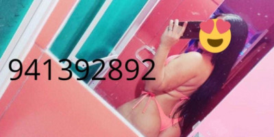 Channell modelito super hot y complaciente