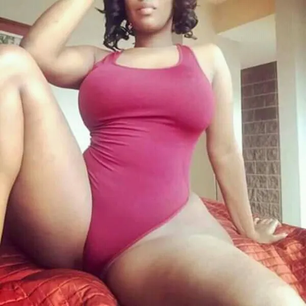 Suzanne Ngono Avatar Bg