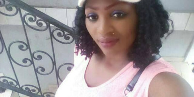 Fille aux gros seins dispo pour baise hot
