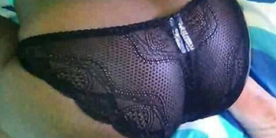 Fille aux gros seins et grosses fesses Bonjour mon chou ta envi de t'éclater avec une fille qui a