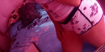 Quieres tener un encuentro por webcam y ver mis atributos