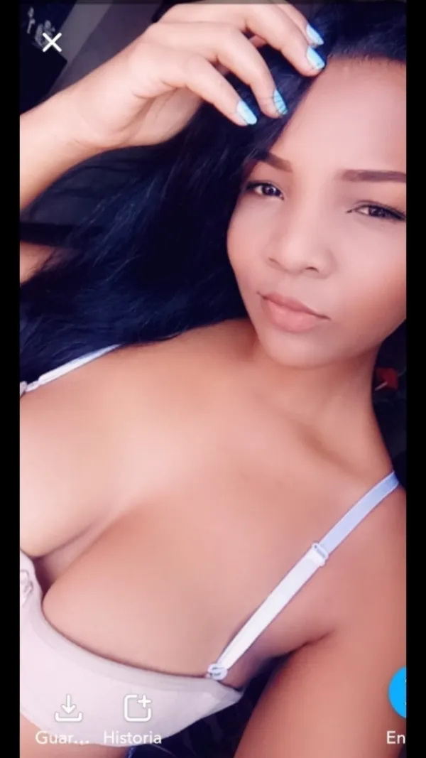 Camila Avatar Bg
