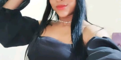 Una chica es complicada dispuesta para cumplir y satisfacerte en cada fantasía sexual que tengas con