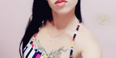 La reina del clima Chica carismática complaciente me pueden escribir al whataa