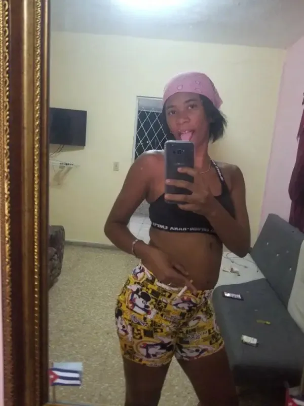 Karli Avatar Bg
