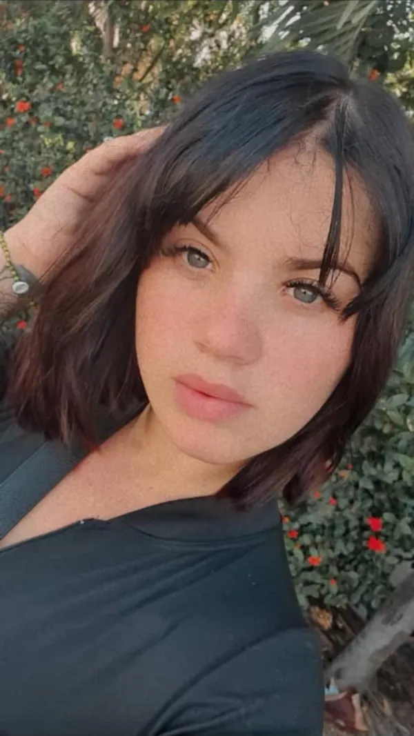 Lisamdra Avatar Bg