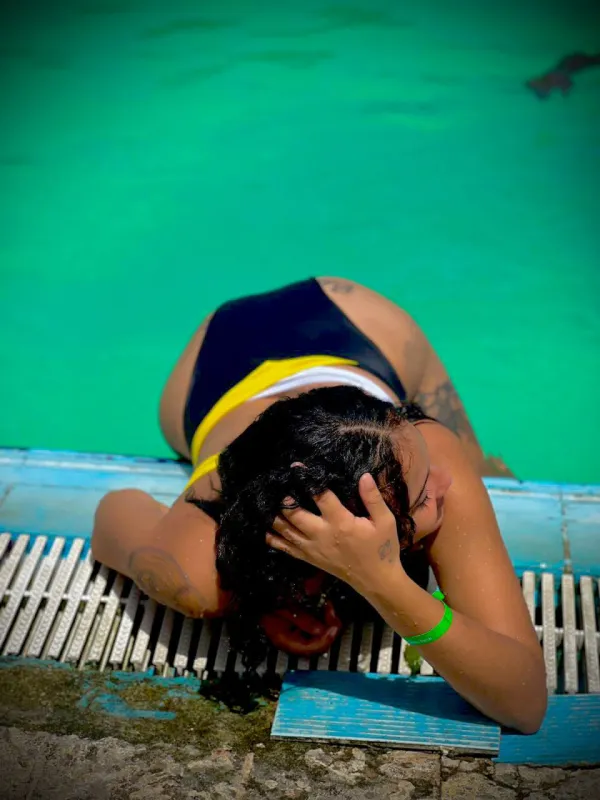 Chicasexy Avatar Bg