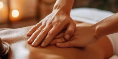 The best masseuse in Cuba available with varied offers and many surprises with a happy ending.