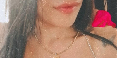Puta transexual Discreta lista para cumplir tus fantasías