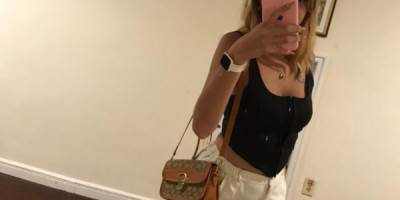 Lista para complacerte y hacerte feliz de la manera que más necesites
