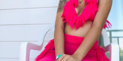 Chica escort para compañía entre otras cosas