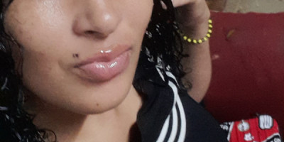 Mi amores lo q traigo es lo q traigo para los extrajero y cubanos buenos servicio