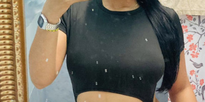 Chinita piel canela con el cuerpo rico para que lo disfrutes