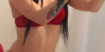 TRANS SWEET IN BERLIN Hey I am Alexandra here I live in Greece and I am visiting i