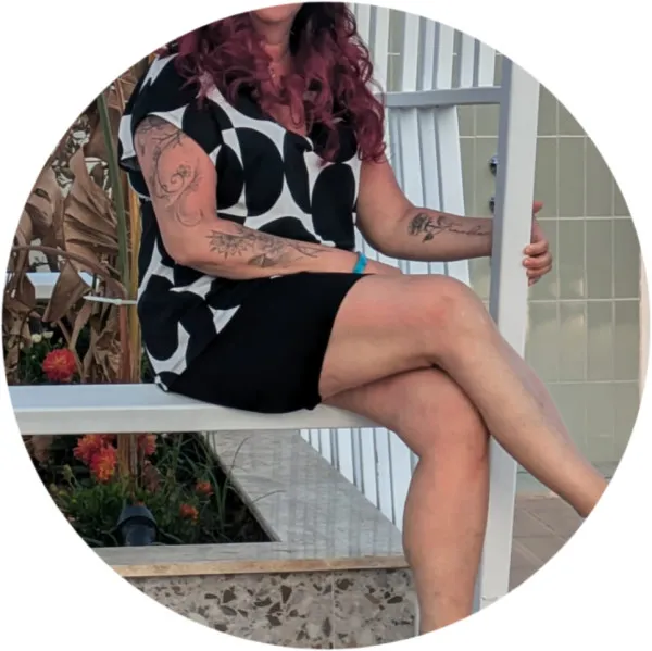 Ronja Avatar Bg