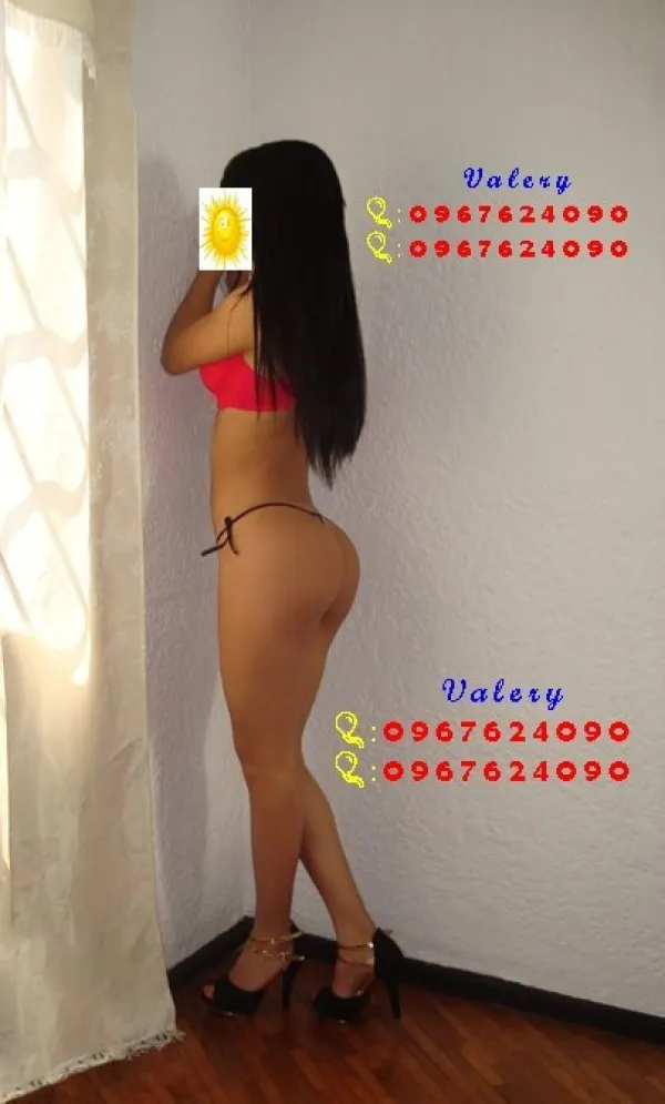 VALERY Avatar Bg