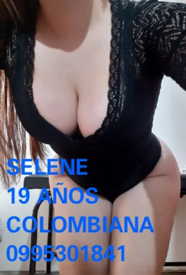 Alejandra Ponce Avatar Bg
