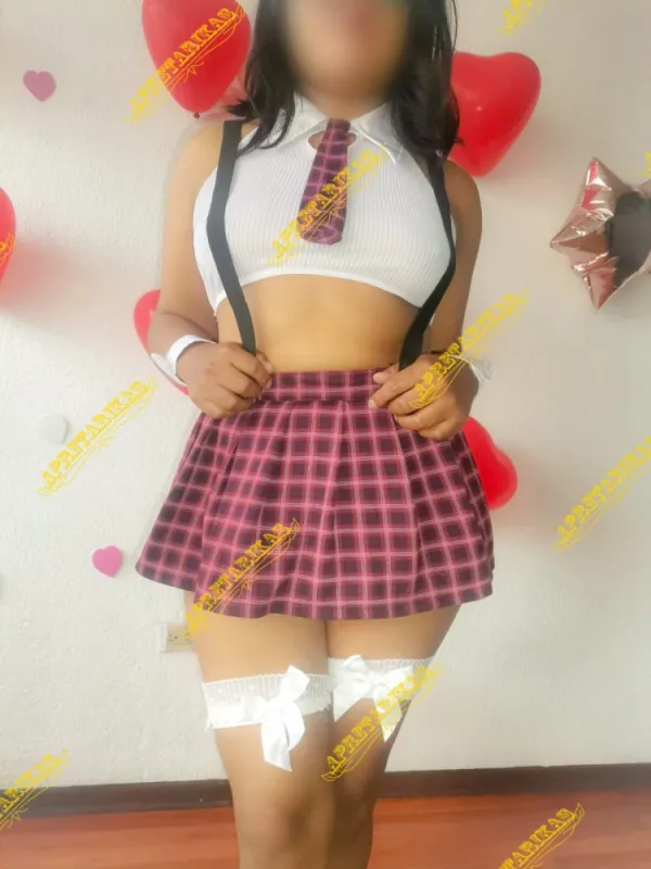 VICKY Avatar Bg