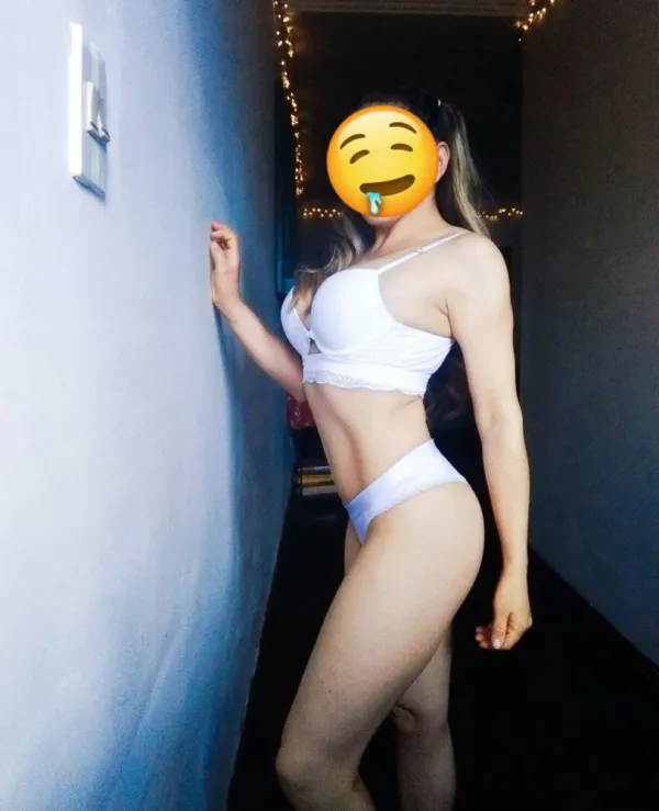 Naty Avatar Bg