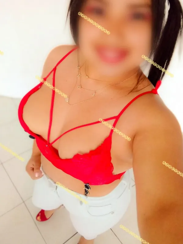 AINARA Avatar Bg
