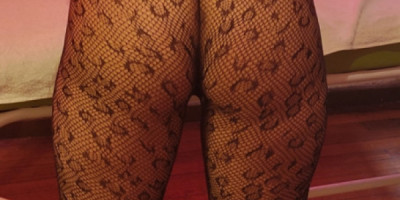 KAREN UNA HERMOSA MASAJISTA CALIENTE 0983048009