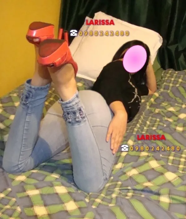LARISSA Avatar Bg
