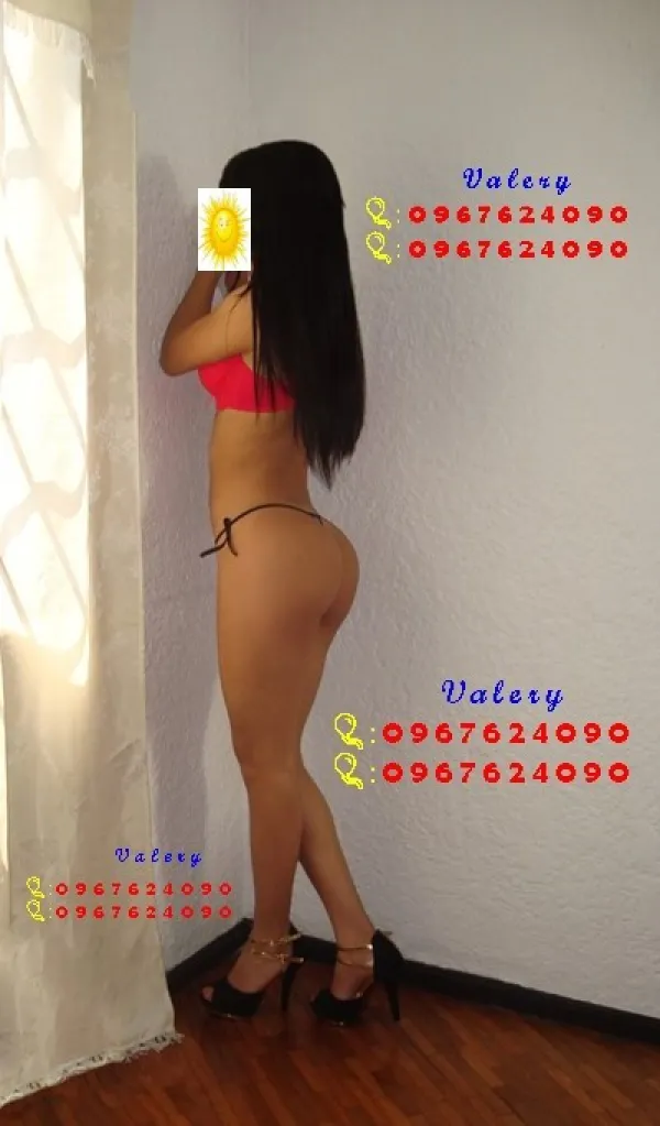 VALERY Avatar Bg