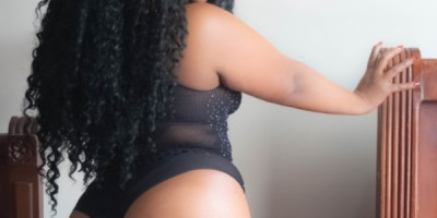 TU RICA NEGRA DISPONIBLE PARA TI MI AMOR 0995511176