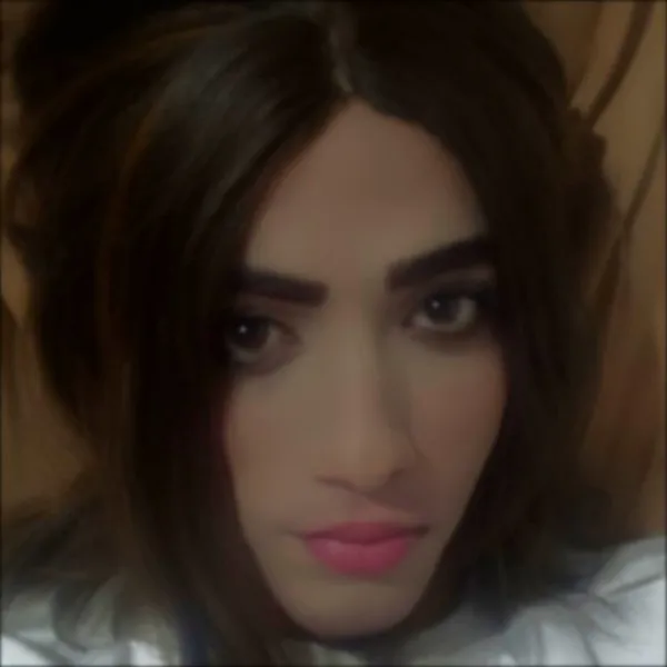 Queinnmona Avatar Bg