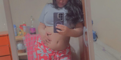 Webcam available you can chat me on WhatsApp