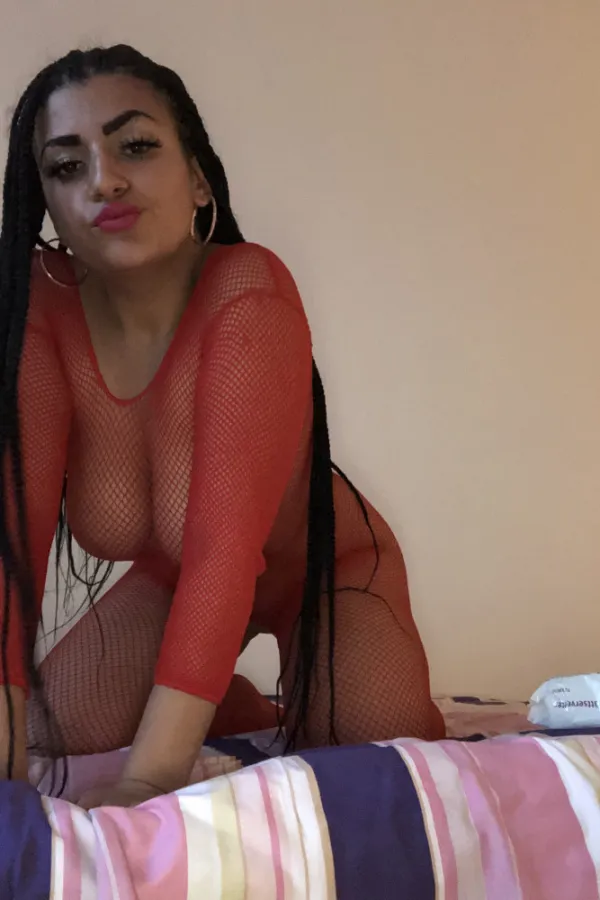 Emmabella Avatar Bg