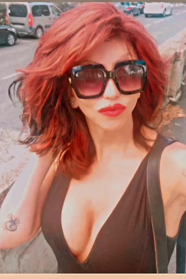 MUNIK Avatar Bg