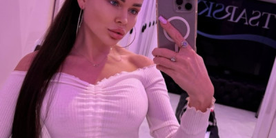 Я впервые в сфере эскорт-услуг. У меня яркая индивидуальность и притягательная внешность. Я обладаю